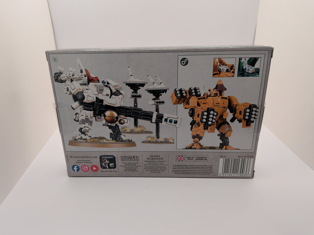 Warhammer 40K, T'AU empire, broadside battlesuit